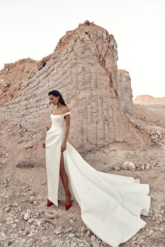 Kyha Bride 'Winton'