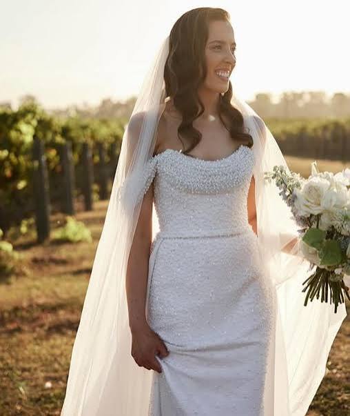 Mariana Hardwick Alessia Bridal Gown SAMPLE SALE